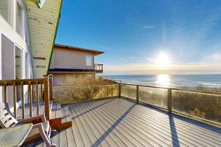 Pirate's Paradise - Lincoln City - 9