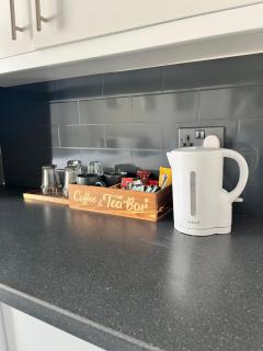 Stylish Home from Home in Derby - Great for Contractors, Groups & Families with FREE Parking - Derby - 2