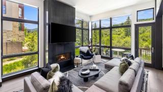 1 Riverfront/3 Waterfront - 8