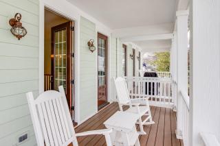 410B The King Neptune House - 3