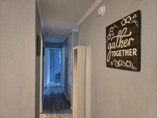 Cozy Haven in Hampton Roads Near Beaches, Military Bases & Historic Sites - 8