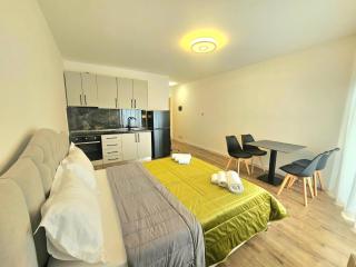 Dea's Apartments - Golem - 7