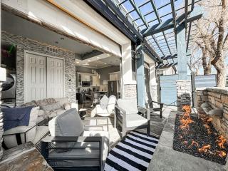 Colorado Spa Retreat _HOT TUB_SAUNA_downtown - 5