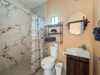 Town & Shore Escape 3BR Haven - Puerto Peñasco - 2