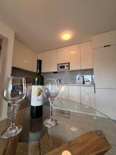 Lusso di Spalato Luxe Suits - 3