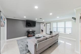 4544 Auburn Ave - Fort Myers - 9
