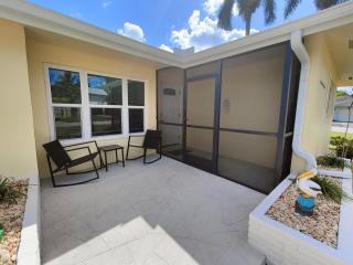 4544 Auburn Ave - Fort Myers - 1