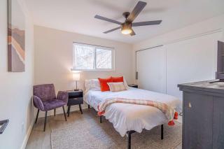 Cozy Family Haven in Sparks - Pet Friendly - Fenced Yard - 6