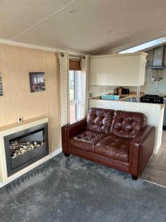 New horizon No commercial vehicles - Carlisle - 4