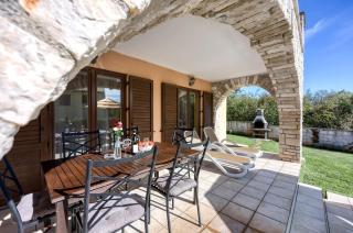 Villa -15 min Beach - Private Pool - Air Con - BBQ - Villa Kontesici 13 - Marasi - 1