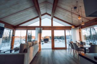 Lake view ODYL Holiday House with Sauna and Seasonal Hot-tub - 1