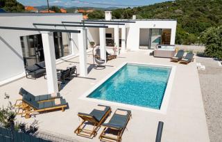 Villa Thora - - 1