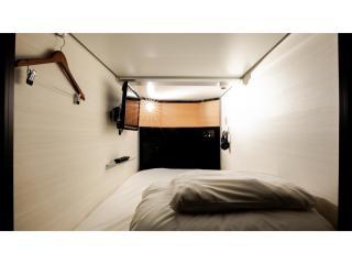 GLANSIT KYOTO KAWARAMACHI"Capsule room only" - Vacation STAY 32629v - 2