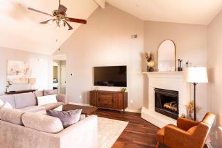 Family & Pet Friendly Oasis - Backyard - Patio - 8