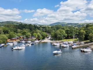 Beautiful 3bed Caravan on Windermere - on White Cross Bay Holiday Park - 7