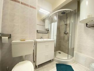 Résidence Le Chabian - Studio cabine 5 couchages dans résidence avec piscine MAE-7121 - Le Grau-du-Roi - 2