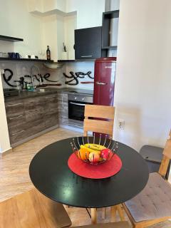 Orange Apartment 1 - Budua - 8