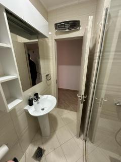 Orange Apartment 1 - Budua - 2