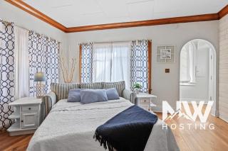 Elegant Historic Home in Modernized Area - Coeur d'Alene - 1