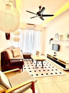 Dandelion 3BR Apt GardenNetflixWifi - 3