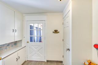 Bright Home Near Pine Lake with Deck and Yard - LaPorte - 1