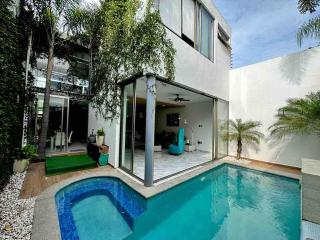 Beautiful House with Climate Pool and Jacuzzi - Colima - 0