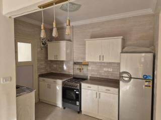 Gardenia Comfort Haven Cozy & Spacious 3BR Getaway - Cairo - 2
