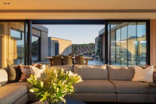 Falconridge Jacks Point by Sotheby's Luxury Rental Homes - Queenstown - 5