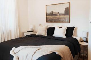 Olive Cottage - CBD Location, Pet friendly - 5