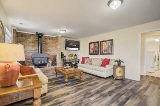 Iron View Hot Tub Fire Pit & Breathtaking Views - 3