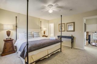 Iron View Hot Tub Fire Pit & Breathtaking Views - 6