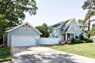 The Virginia Beach ViBe House - 8