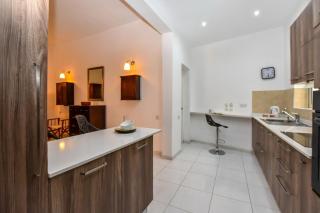 Sliema Central Apartment - Sliema - 4