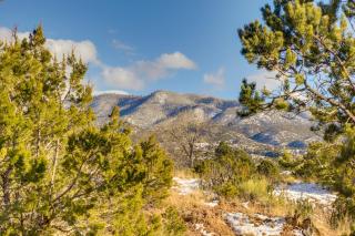 10 Mi to Santa Fe Plaza Casita with Mtn View! - Rancho Encantado - 5