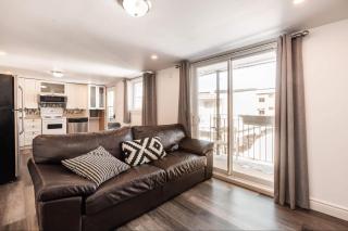 Spacious 2 bedrooms Apartment 1896 - Montreal - 0