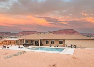 Crimson Oasis - 5