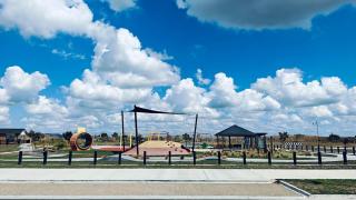 Spacious Getaway in Cambridge - 4 Bedrooms House with 3 bathrooms - 9