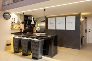 Elegant Modern Apartment in the heart of BCN - 4