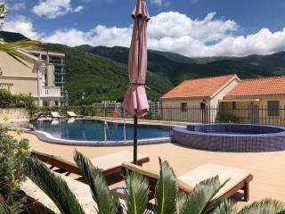 Horizon Two bedroom Penthouse with Hot tub - 6
