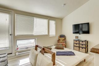 4 Mi to Vail Ski Resort Cozy Getaway with Deck! - 1