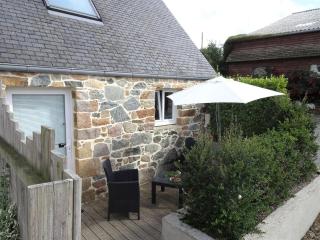 Natural stone cottage with garden and sea view - Plougasnou - 4