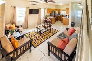 Antiguan City and Sea Escape - - 8