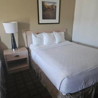 Americas Best Value Inn Wendover - Wendover - 4