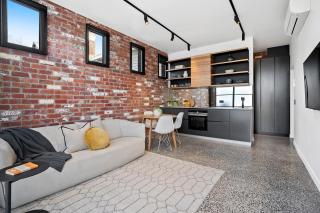 The Pix - Industrial chic at its best - Geelong West - 0
