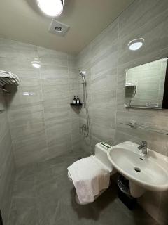 Minbo Waterfront Homestay - 9