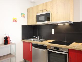 F2 bis au Mont-Dore, 200m du centre et Thermes, parking privé, animaux acceptés, 6 couchages - FR-1-415-69 - Le Mont-Dore - 8