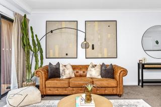 Luxe Modern Retreat Designer Stay In Perth - Perth - 5