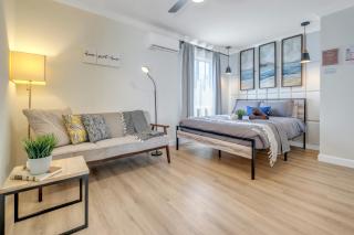 Centrally Located LA Private Studio with Food Scene - Monterey Park - 6