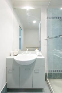 Vista on Queensbridge - 3BR Home in the Heart of It All - 4