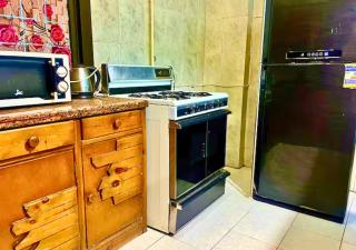 2 BRs Secure Apartment with Nice Location in Degla Maadi - Cairo - 2